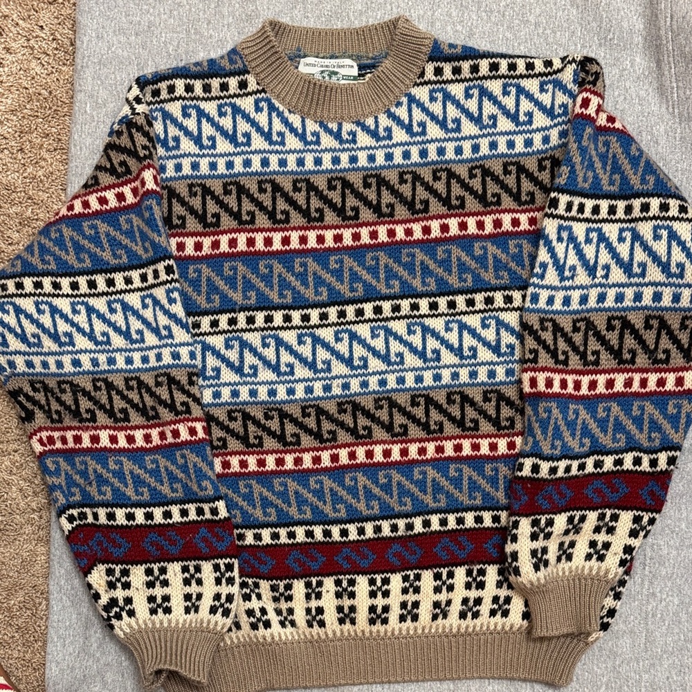 Vintage United Colors Of Benetton XL Crewneck Sweater